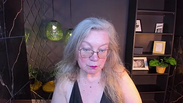 NataliMellow online show from 05/10/26, 01:16