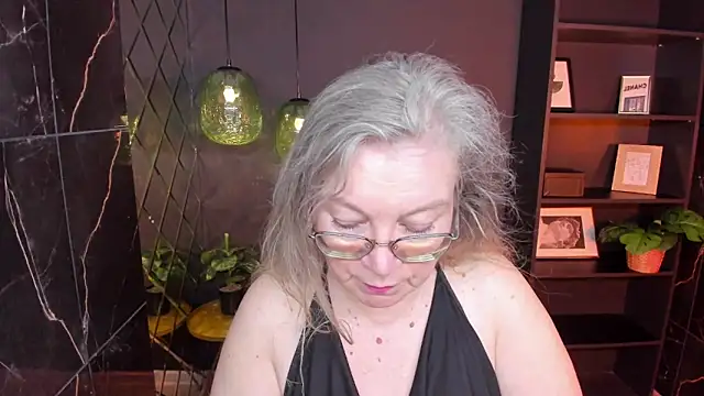 NataliMellow online show from 06/02/26, 01:13