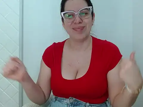 ashlymoon online show from 06/25/26, 12:21