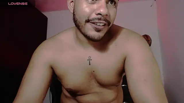 Snapshot of starguy_28 chatting on 03/06/25, 03:57 starguy 28 online show from 03/06/25, 03:57