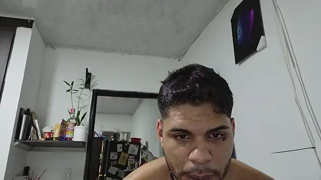 Snapshot of starguy_28 chatting on 05/25/26, 12:49 starguy 28 online show from 05/25/26, 12:49