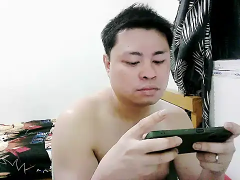 Snapshot of SirViceBoy2020 chatting on 03/29/26, 02:06 SirViceBoy2020 online show from 03/29/26, 02:06