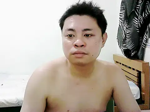Snapshot of SirViceBoy2020 chatting on 04/03/26, 10:46 SirViceBoy2020 online show from 04/03/26, 10:46