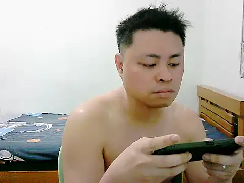 Snapshot of SirViceBoy2020 chatting on 04/12/26, 09:58 SirViceBoy2020 online show from 04/12/26, 09:58