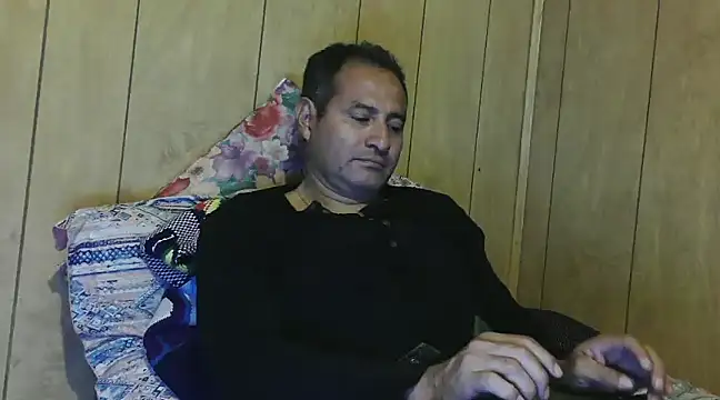 dantehot2020 online show from 12/25/24, 05:05