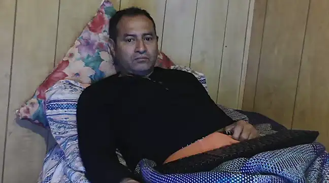 dantehot2020 online show from 12/25/24, 02:02