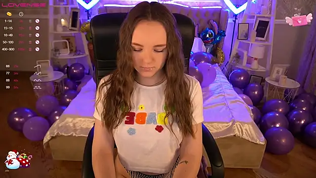 FoxyShy online show from 01/12/25, 12:55