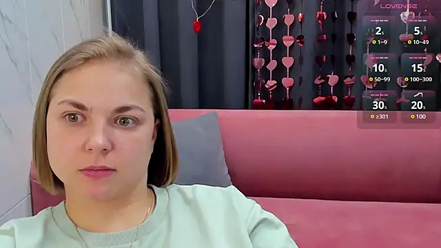 TataArdent online show from 02/18/25, 02:16