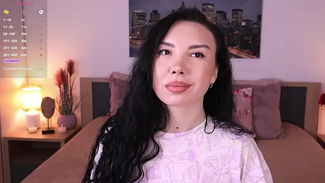 Snapshot of Leila__Sweet chatting on 05/02/26, 06:29 Leila Sweet online show from 05/02/26, 06:29
