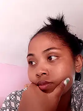 naya86 online show from 02/27/25, 06:07