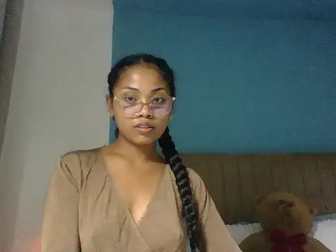 naya86 online show from 05/20/26, 02:45