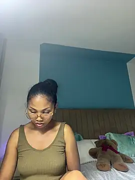 naya86 online show from 05/28/26, 02:47