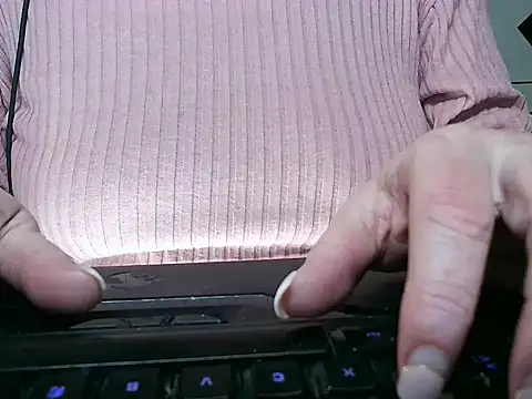 heidi60 online show from 12/04/24, 07:01