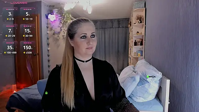 Snapshot of SweetLanna chatting on 01/04/25, 02:56 SweetLanna online show from 01/04/25, 02:56