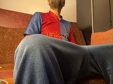 Snapshot of MarkReeds chatting on 02/04/25, 09:28 MarkReeds online show from 02/04/25, 09:28