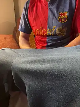 Snapshot of MarkReeds chatting on 02/16/25, 05:59 MarkReeds online show from 02/16/25, 05:59