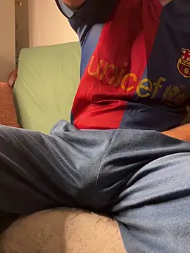 Snapshot of MarkReeds chatting on 02/22/25, 08:20 MarkReeds online show from 02/22/25, 08:20