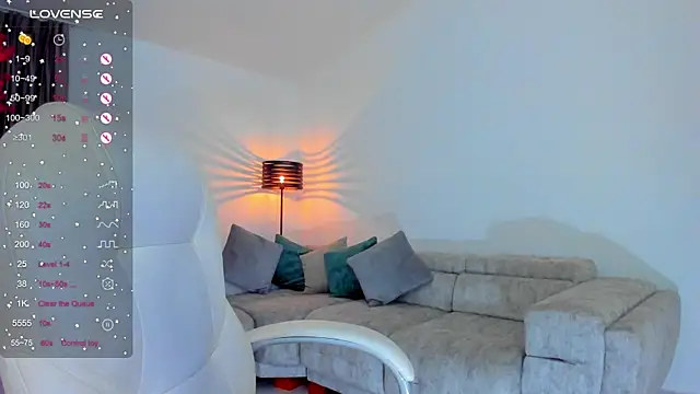 Sarah Stone  online show from 03/01/25, 01:53