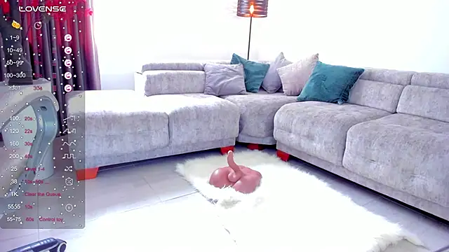 Sarah Stone  online show from 03/09/25, 03:05