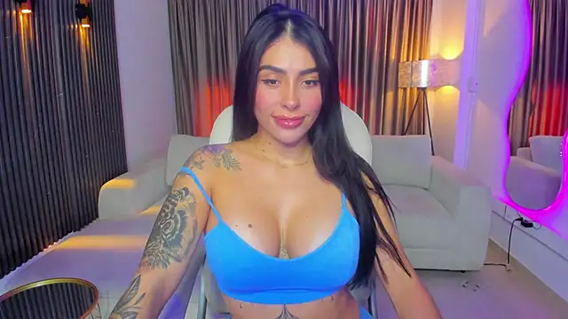 Sarah Stone  online show from 05/09/26, 09:09