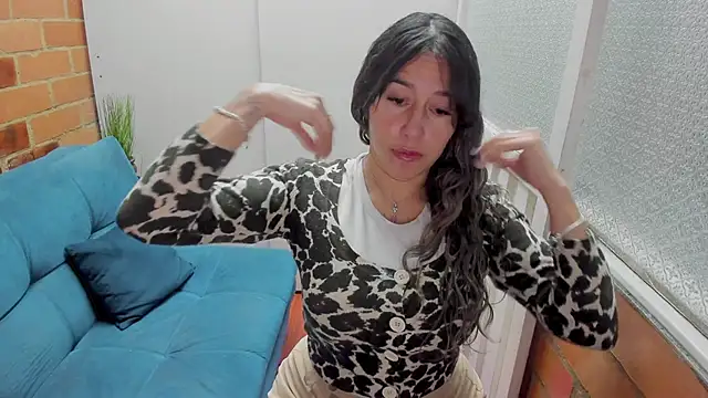 Penelope47 online show from 10/18/25, 06:52