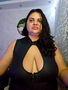 Snapshot of littleRikka chatting on 09/16/25, 06:20 littleRikka online show from 09/16/25, 06:20