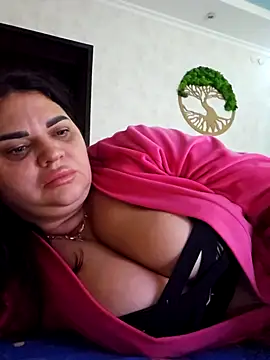 Snapshot of littleRikka chatting on 09/21/25, 08:54 littleRikka online show from 09/21/25, 08:54