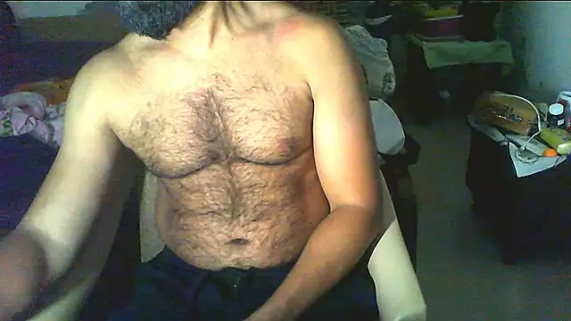 Snapshot of Vbestshow chatting on 07/12/26, 06:32 Vbestshow online show from 07/12/26, 06:32