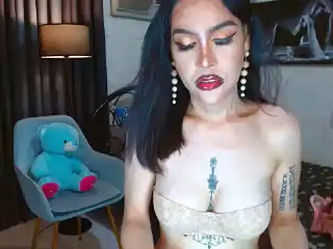 Snapshot of CumEaterLima chatting on 02/19/25, 04:55 CumEaterLima online show from 02/19/25, 04:55