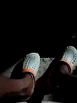 Snapshot of Bengali_BULL1 chatting on 09/28/25, 11:43 Bengali BULL1 online show from 09/28/25, 11:43