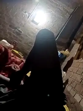 Snapshot of Bengali_BULL1 chatting on 10/04/25, 05:11 Bengali BULL1 online show from 10/04/25, 05:11