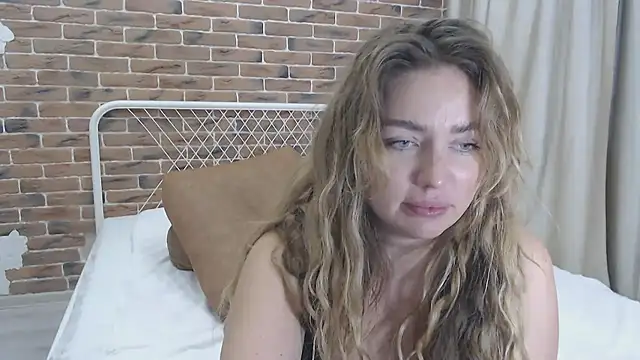 xxkristinaxx online show from 12/04/24, 12:03