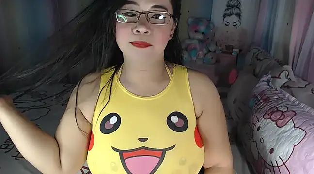 Snapshot of hersheykisses07 chatting on 02/16/25, 08:22 hersheykisses07 online show from 02/16/25, 08:22