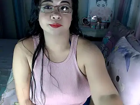 Snapshot of hersheykisses07 chatting on 02/26/26, 03:16 hersheykisses07 online show from 02/26/26, 03:16