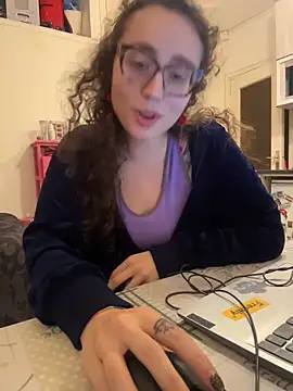 ladyturtle online show from 04/25/26, 08:50