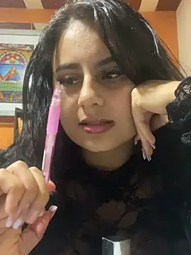 Snapshot of AbbyTaylorr chatting on 07/02/26, 02:22 AbbyTaylorr online show from 07/02/26, 02:22