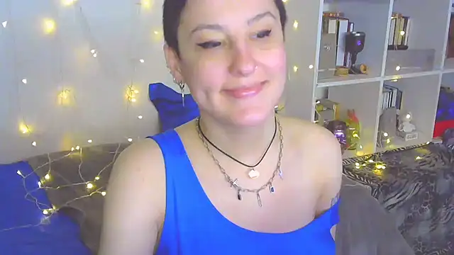 Snapshot of MartaBounty chatting on 12/01/24, 05:02 MartaBounty online show from 12/01/24, 05:02