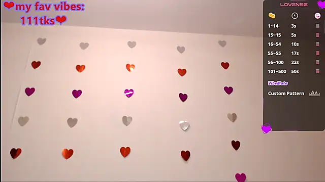 Snapshot of KateLuno chatting on 03/07/25, 03:29 KateLuno online show from 03/07/25, 03:29