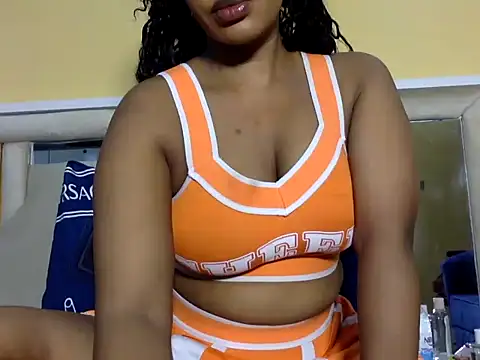 Snapshot of BOOTYBANGER24xx chatting on 03/29/26, 01:49 BOOTYBANGER24xx online show from 03/29/26, 01:49