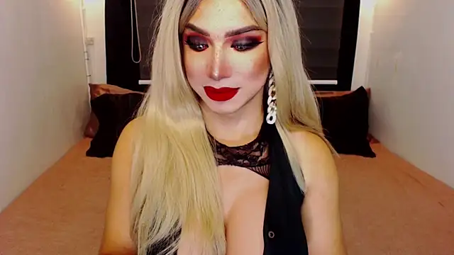 Snapshot of HugeCockDominantXxX chatting on 11/27/25, 07:49 HugeCockDominantXxX online show from 11/27/25, 07:49