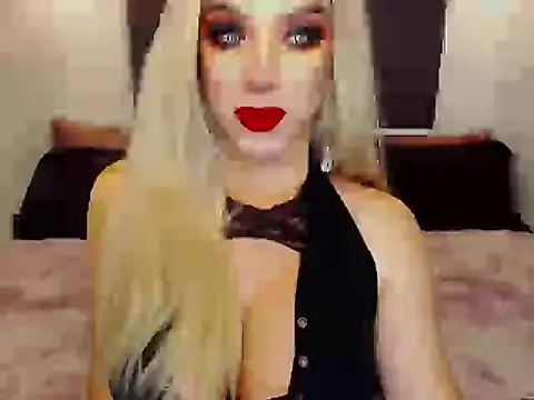 Snapshot of HugeCockDominantXxX chatting on 04/15/26, 08:53 HugeCockDominantXxX online show from 04/15/26, 08:53