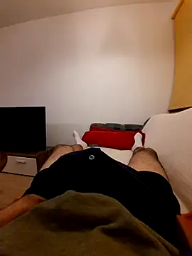 Snapshot of mogli444 chatting on 11/23/25, 06:30 mogli444 online show from 11/23/25, 06:30