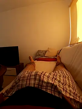 Snapshot of mogli444 chatting on 02/01/26, 08:57 mogli444 online show from 02/01/26, 08:57