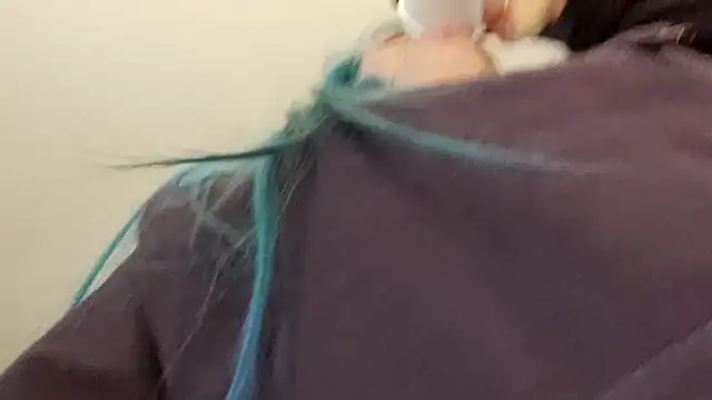 Snapshot of TheDaisyChaos chatting on 12/03/25, 04:49 TheDaisyChaos online show from 12/03/25, 04:49