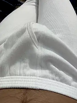 Babyucum4me online show from 12/15/24, 04:48