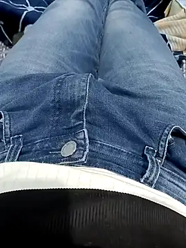 Babyucum4me online show from 12/22/24, 11:44