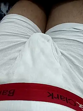 Babyucum4me online show from 12/28/24, 04:52