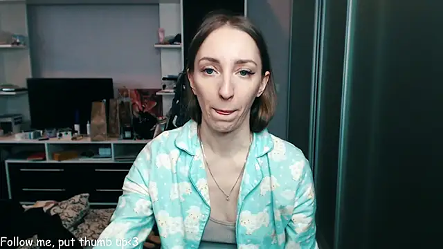 Snapshot of Natalimeowks chatting on 03/02/25, 08:38 Natalimeowks online show from 03/02/25, 08:38