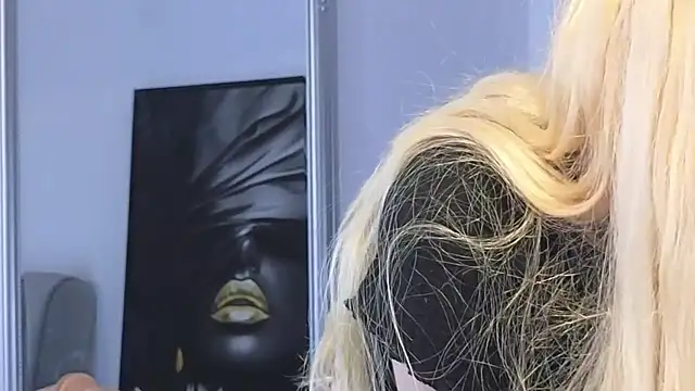 JuliaJuliette online show from 11/10/25, 01:32