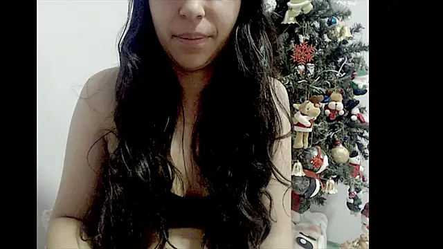 Snapshot of lizztaylor535 chatting on 12/11/24, 03:58 lizztaylor535 online show from 12/11/24, 03:58